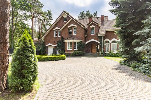 Driveway Pavers Repair in Olathe