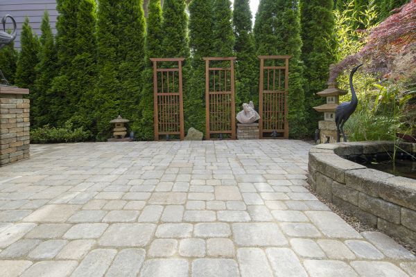 Backyard Hardscape Service in Olathe